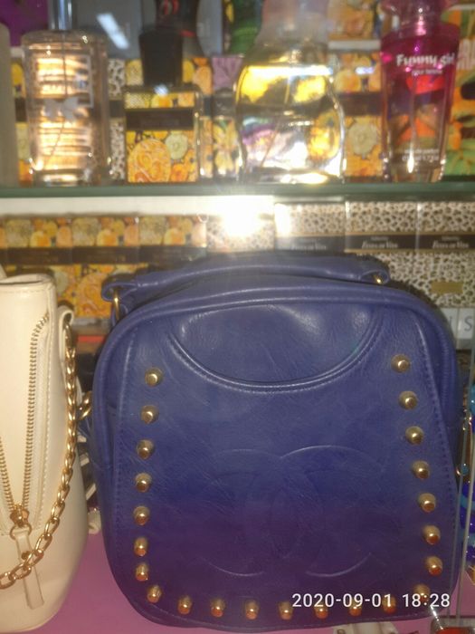 Сумочки женские .