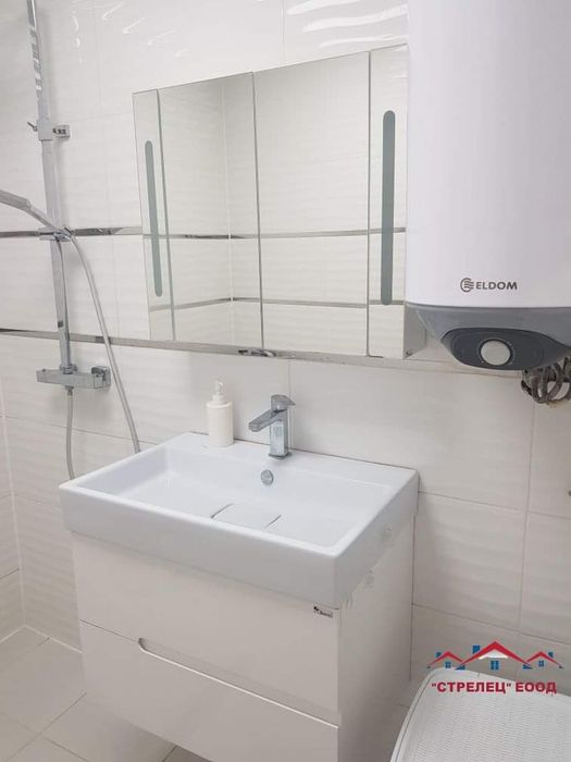 Продава се Тристаен апартамент в Добрич, Добротица - Варненска - 102 кв.м за 590 €/кв.м - Снимка #11