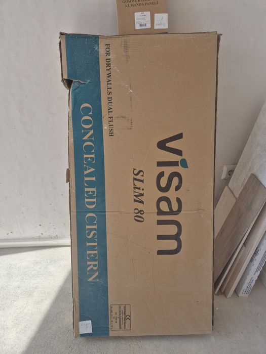 Вградена структура за тоалетна