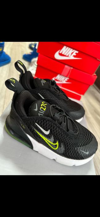 Детски маратонки Nike 270