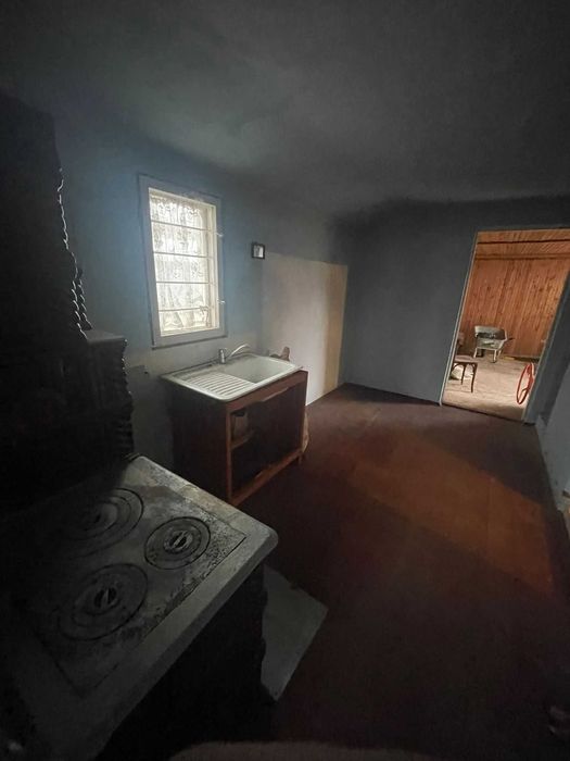 Vând sobe de teracota cu tot cu șamotă sobele sunt demontate