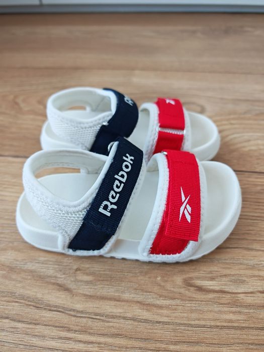 Сандали Reebok CP50-26023