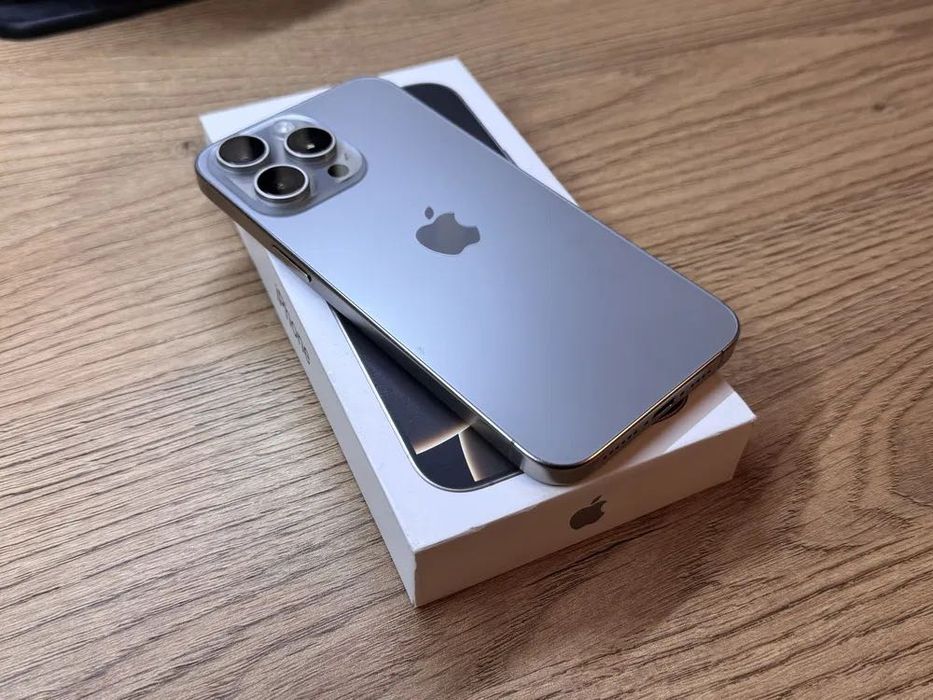 Iphone 15 pro max 512 GB 100% Battery