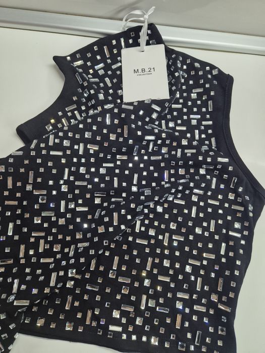 Блестящ Потник с камъни