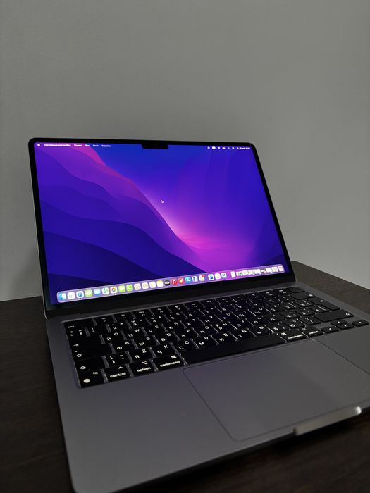 Macbook air m2 2022 8/256