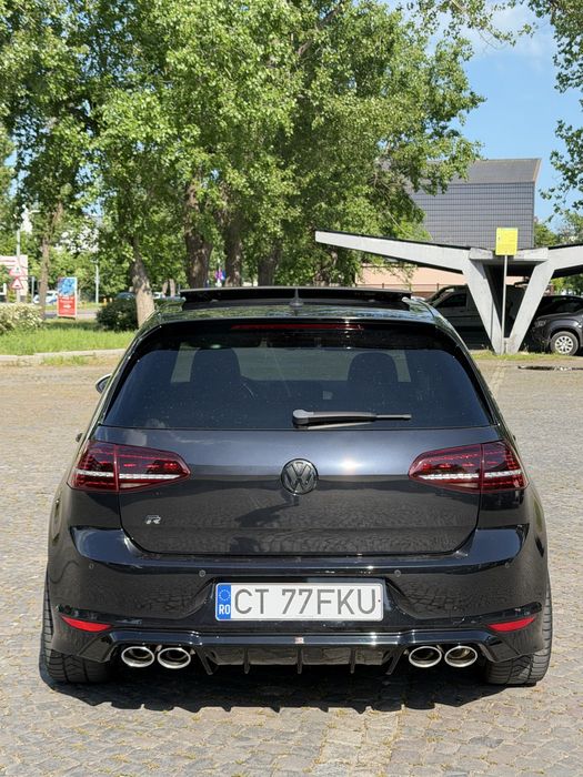 VW Volkswagen Golf 7R