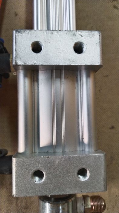 Продам цилиндры для выдува Пэт тары