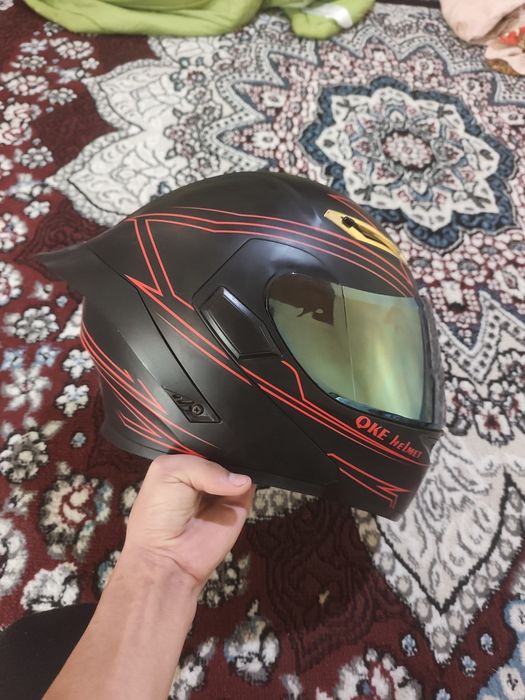 Moto shlem kamerali garnitura AGV ni lujs kopiyasi. L razmerda