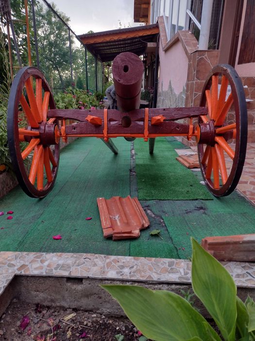 Черешово топче. УНИКАТ