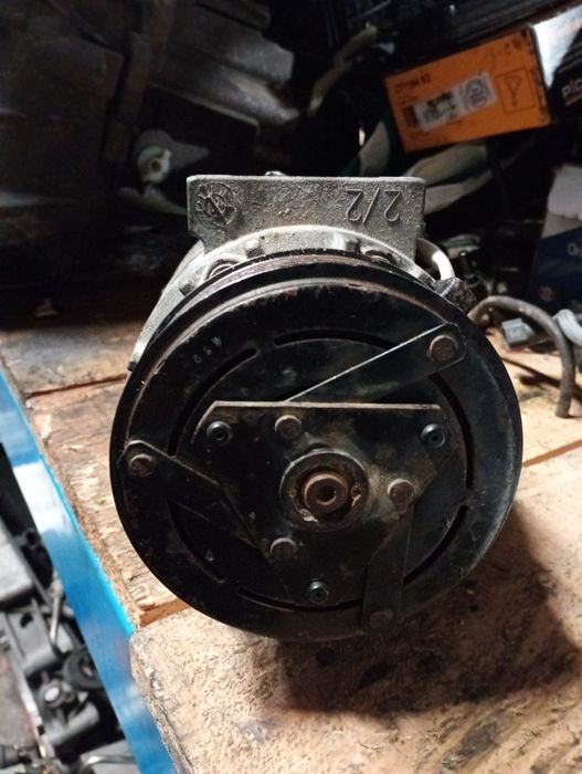 Compresor ac clima renault master 2.3dci cod 8200848916b