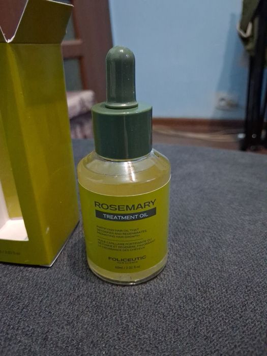 Ulei rosemary tratament pentru regenerarea parului