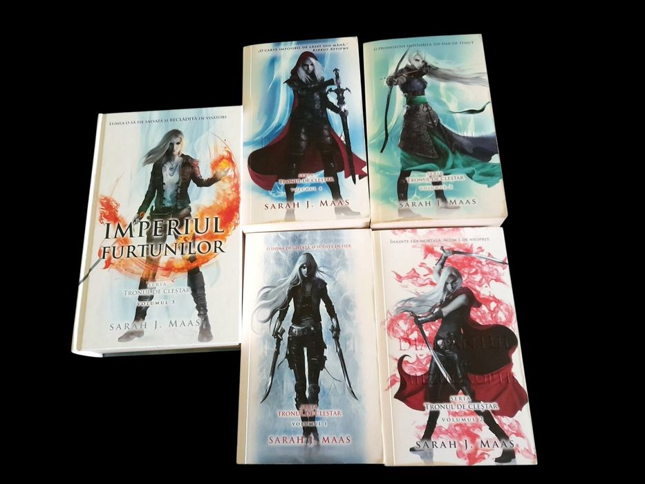 Seria Tronul de clestar -  Sarah J Maas