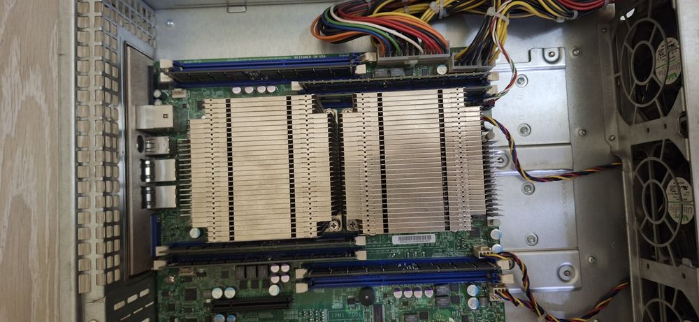 Сервер 2U Supermicro (2x Xeon / 64GB ОЗУ) + рельсы + RAID