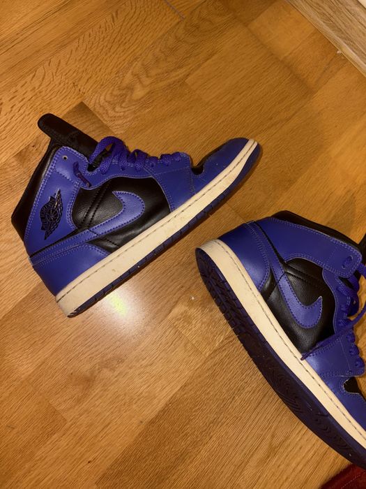 Adidasi Jordan 1, mov
