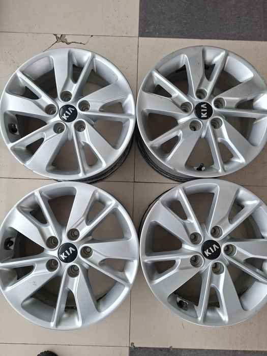 Продам диски. Р16. Оригенал.