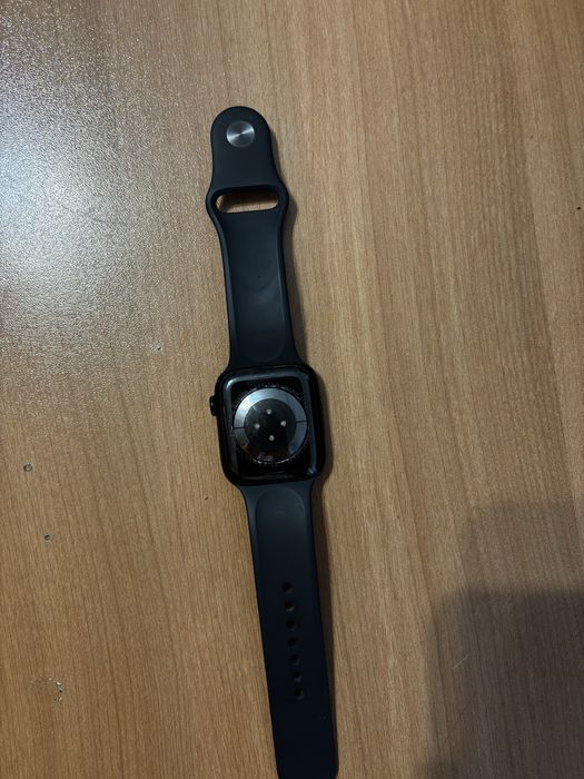 Apple watch 8 series
