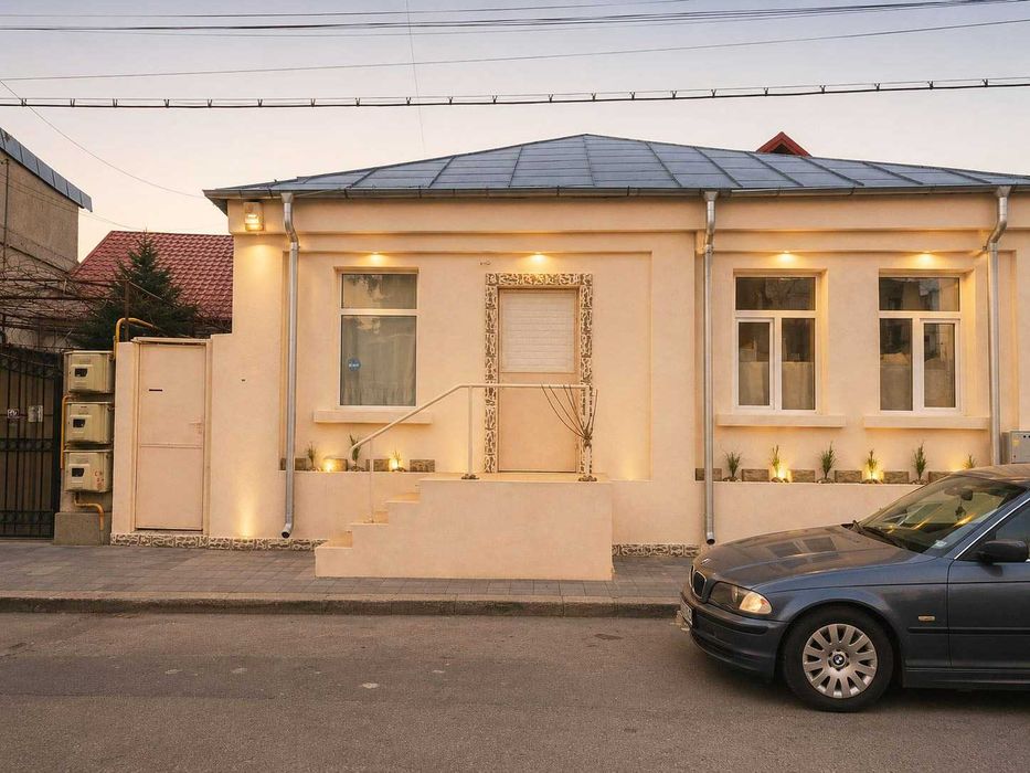 Vila de inchiriat pentru spatiu comercial sau locuit, ultracentral, langa BCR