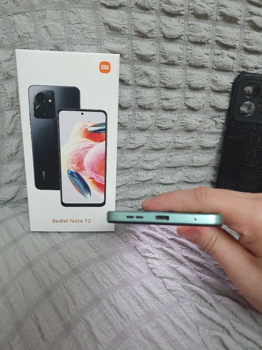 Srochna sotiladi Xiaomi Redmi Note 12 6+6/128Gb Orginal Karobka Bor