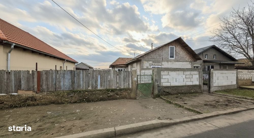 Teren intravilan 1467 MP in Lumina - Ideal pentru constructii duplex