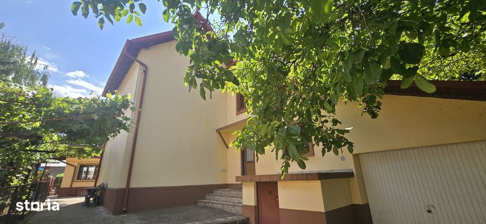 Inchiriere apartament 3 camere, in casa, Calea Domneasca Targoviste