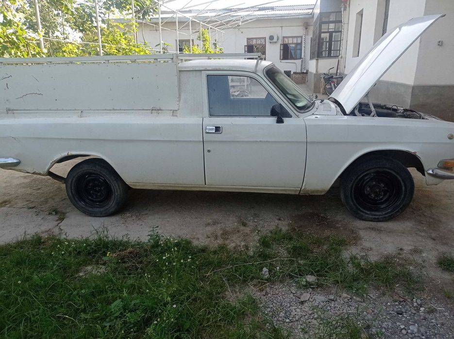 Автомобиль Газ 24 ПИКАП