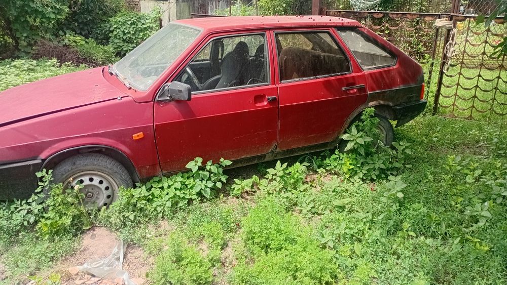 Продам машину, нормальное состояние