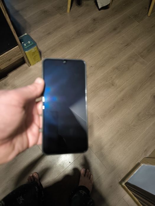 Samsung A17 Чисто нов