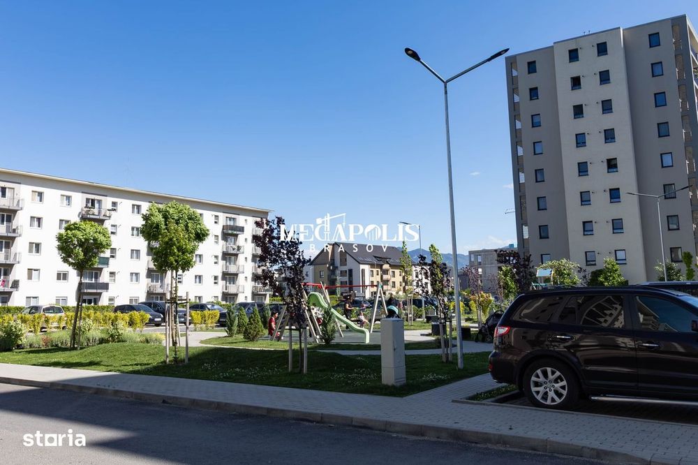 Apartament 3 Camere Decomandat Tractorul Intabulat
