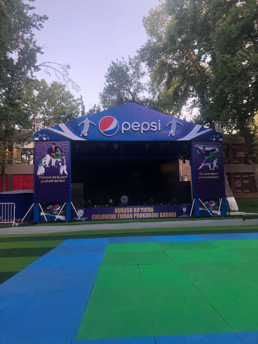 Banner,Баннер baner,банер фигурные каркас баннеры на мероприятии