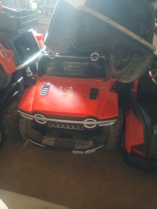 Машиналар бар ондап алам десендер алындар 5 машина 2мотоцикл бар