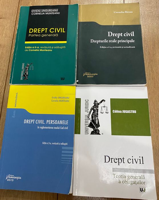 Tratate și cărți de drept