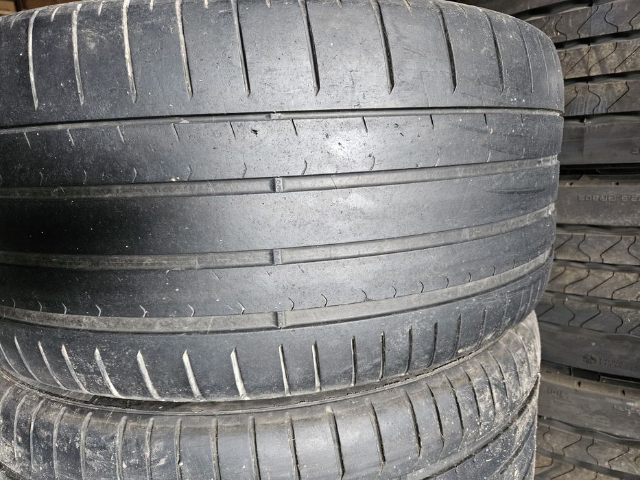 295/35R23 Pirelli