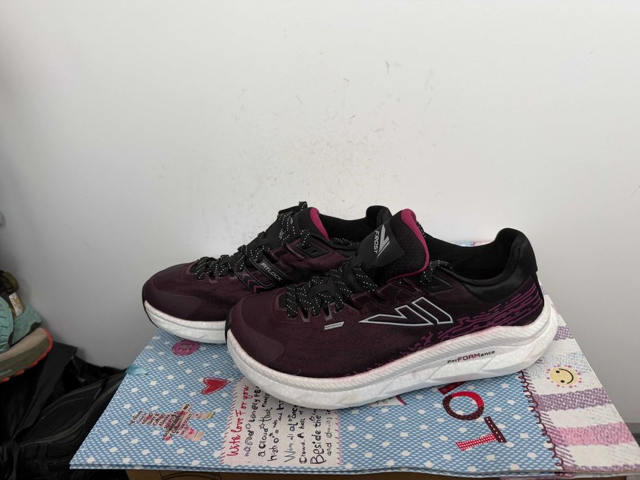 SARVA Frost 2' Waterproof''oригинални маратонки с шипове 41.5 номер