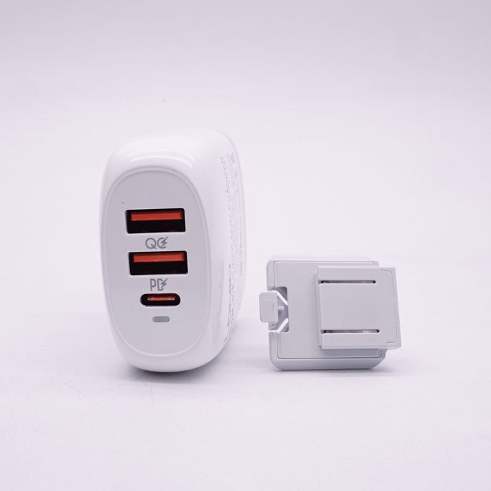 Супер Бързо 65W Зарядно за Лаптоп, Телефон, Таблет + Кабел