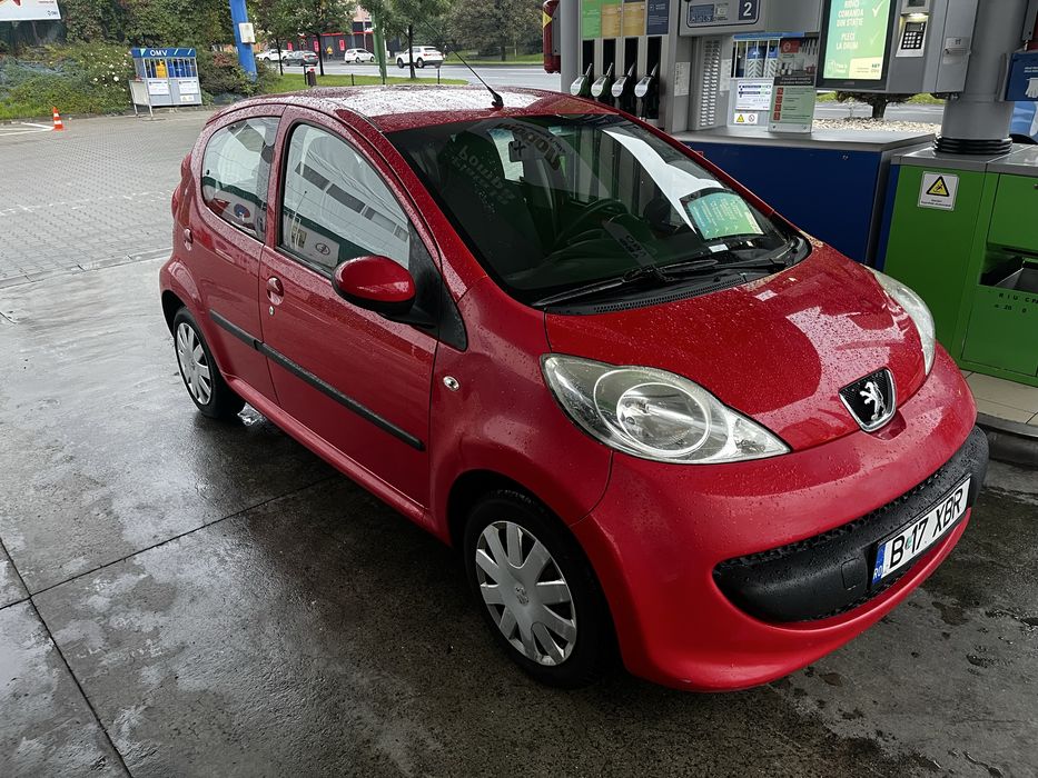Inchiriez Masina /Rent a Car Toyota Aygo