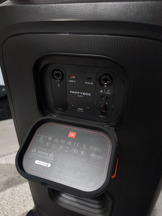 JBL PartyBox 520 – stare foarte bună – Garanție până în 04.2028