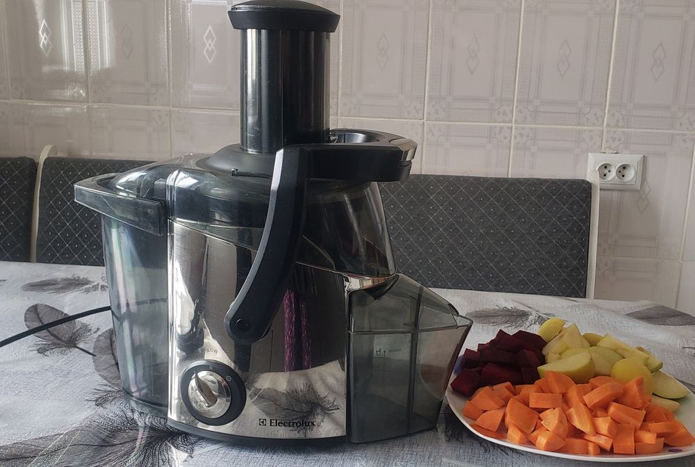 Electrolux соковыжималка