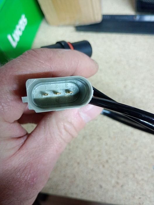 Датчик коленвала Ауди а6с5