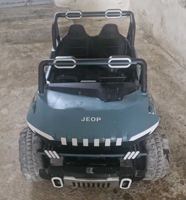 детская машина и трехколесный велосипед на продажу