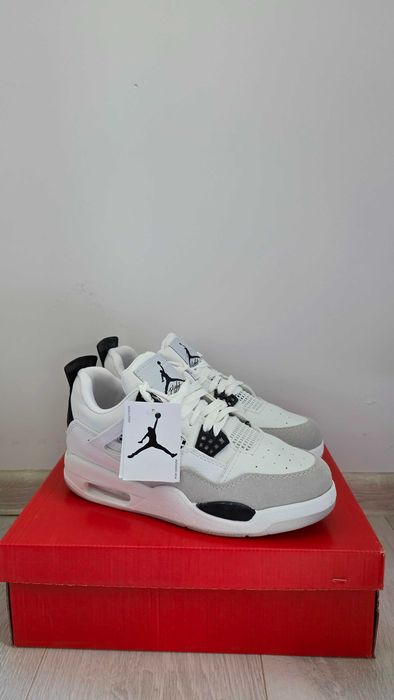 Jordan 4 Military Black