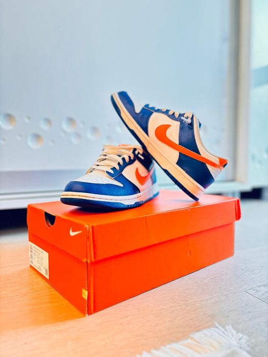Adidasi Nike Air
