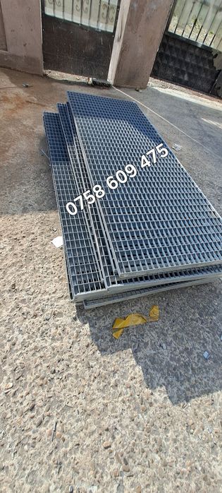 Grilaje-trepte zincate 120x24