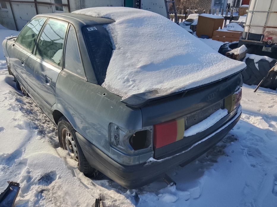 Продам Ауди 80 б3