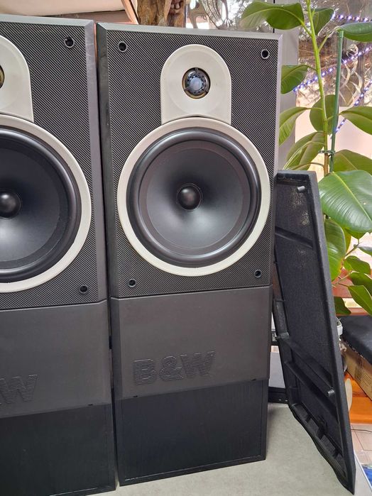 Boxe Bowers&Wilkins DM 1800+stative
