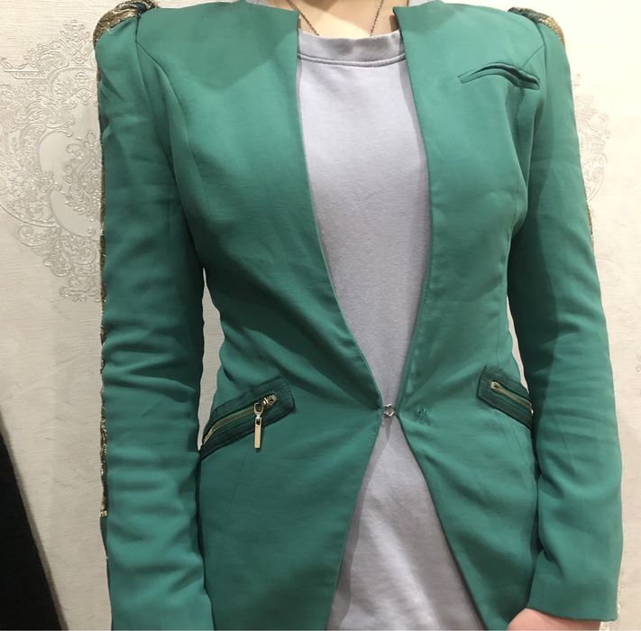 Пиджак женский