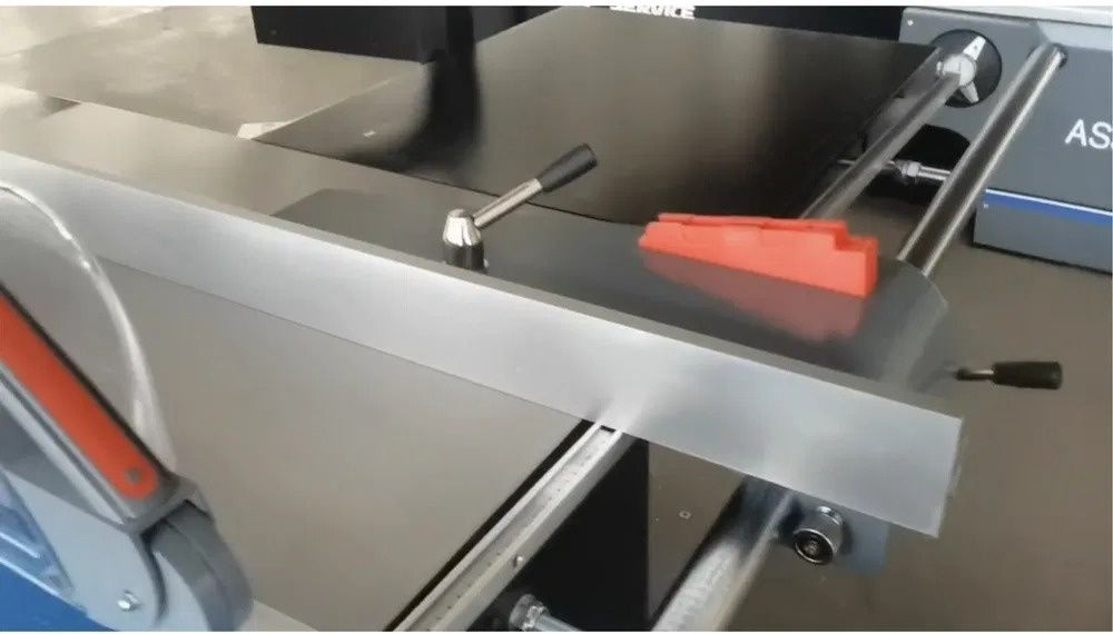 Форматно-раскроечный станок