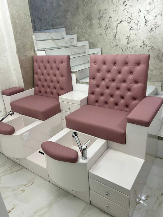 стол за педикюр  станция професионален с хидромасаж от производител