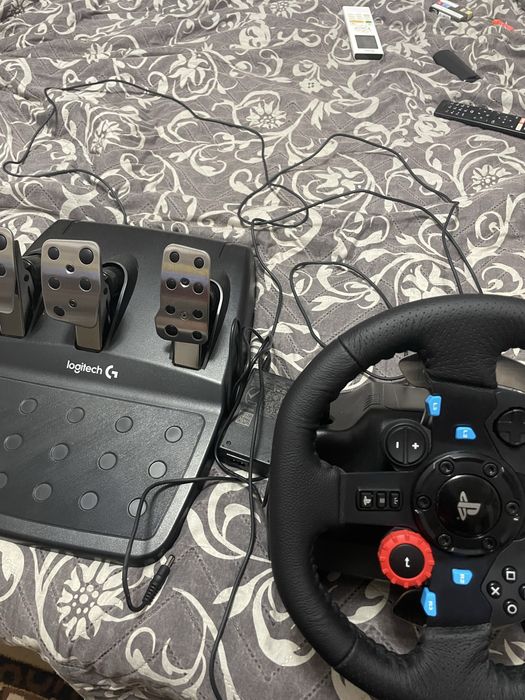 Logitech G29 PS5/PS4/PC