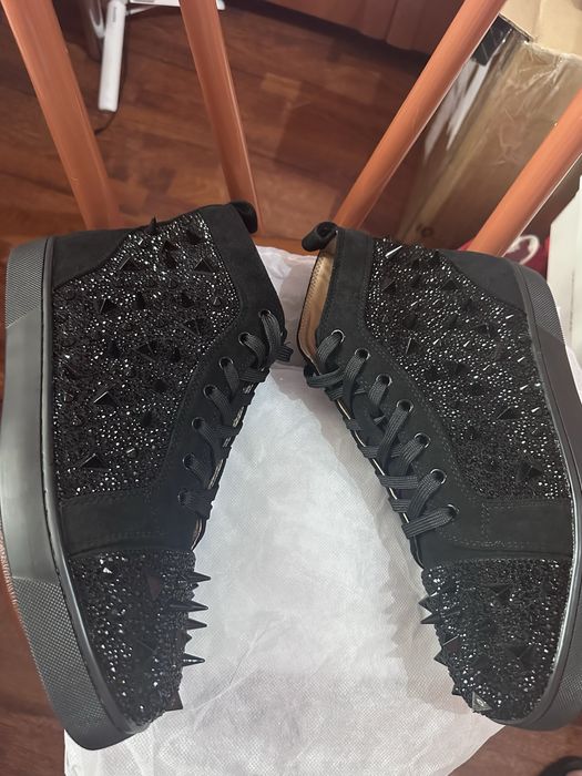 Louboutin High 40,41,42,43 in stoc