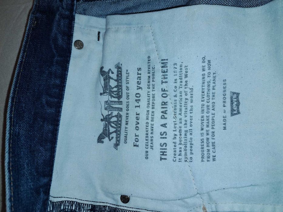 LEVI'S  Оригинални дамски дънки 33р-р